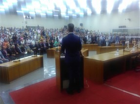 Prefeito, vice e vereadores eleitos são diplomados em Maringá